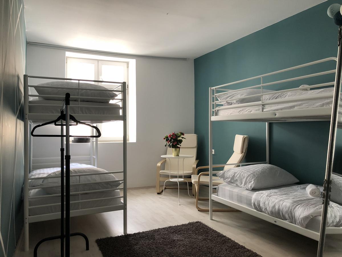 Sleeping Beauty Hostel *